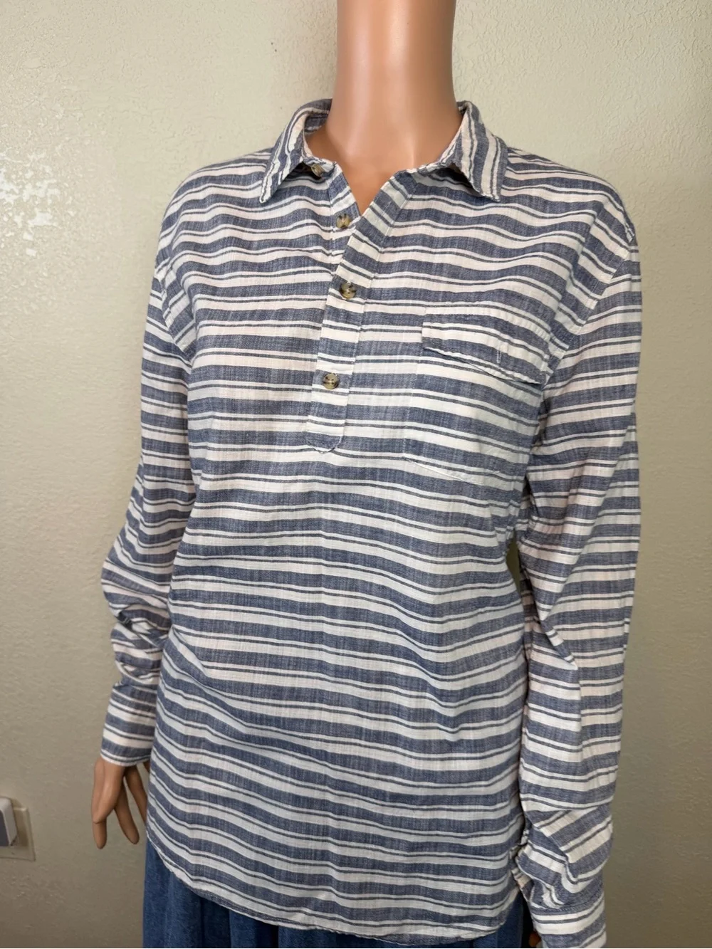 Marine Layer Size Large Blue White Stripe Pullover Collared Shirt Women 100%cott - Picture 10 of 14